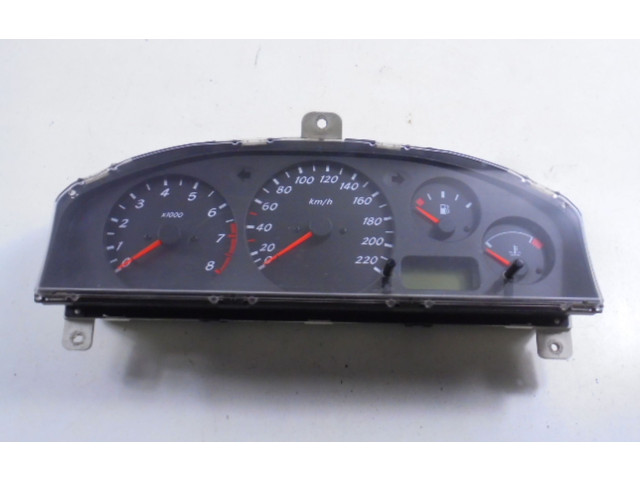 Přístrojová deska Nissan Almera Tino 2000 BM466, BM466