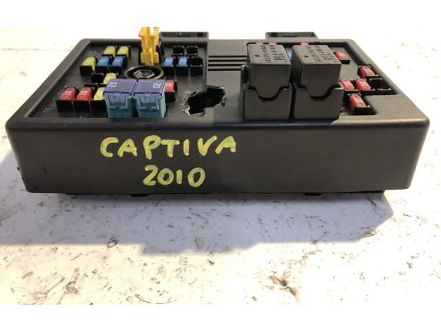 Pojistková skříňka Z22D1 Chevrolet Captiva 2010