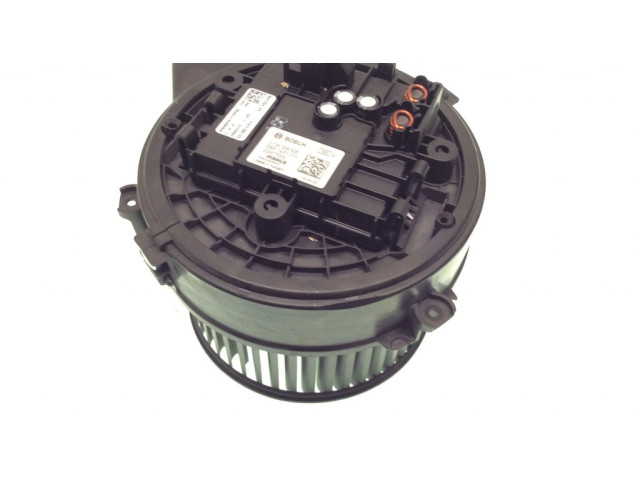 Вентилятор печки    0130309506   Audi Q5 SQ5