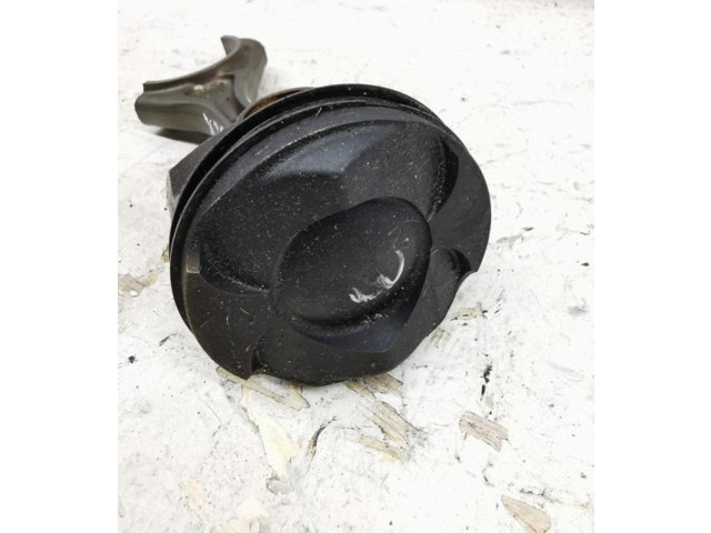 Поршень с шатуном PT204 X2976 Land Rover Range Rover Velar