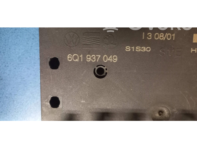 Блок предохранителей 6Q1937049   Skoda Fabia Mk1 (6Y)    