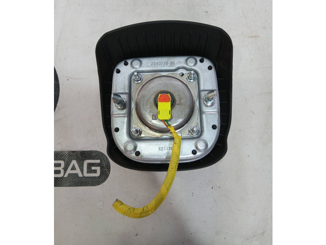 Подушка безопасности водителя 2545778AC, BW2J09500161 Jeep Compass