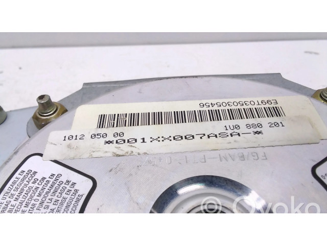 Подушка безопасности водителя 1U0880201, 001XX007ASA   Skoda Octavia Mk1 (1U)