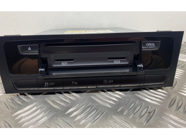 Радио/ проигрыватель CD/DVD / навигация 8R2035666C   Audi S5