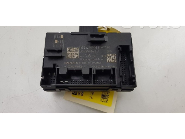 Píst 5Q4959592B, 5Q4959592B   Seat Leon (5F)    DBKA 