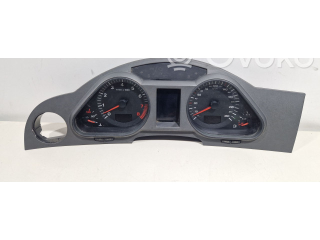 Панель приборов 4F0920900   Audi A6 S6 C6 4F       