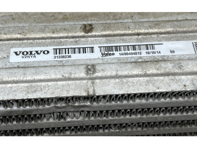 Комплект радиатора 31368082, 31338236 Volvo V70