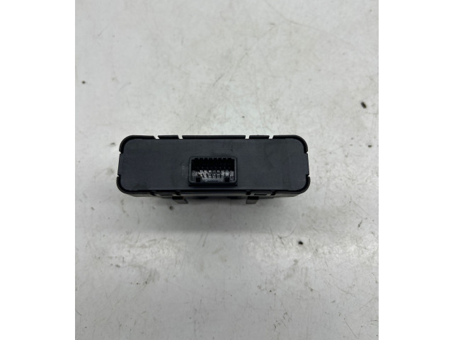 Блок управления 284Y66LA2A, F005V03265 Dacia Spring