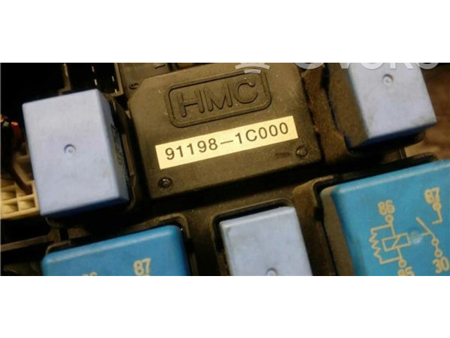 Блок предохранителей  911981C000, 911981C000   Hyundai Getz    