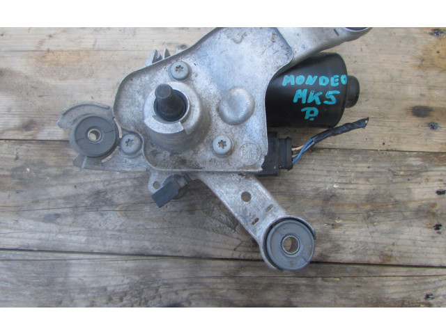 Двигатель стеклоочистителей