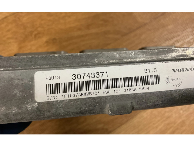 Блок управления двигателем Блок управления 30743371, F1LG73BMVB7C Volvo V50