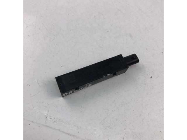 Блок управления 13580789   Chevrolet Camaro