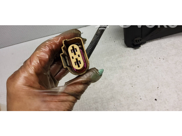 Turbodmychadlo Электрический вентилятор радиаторов 7H0121201BM, 0130303916 Volkswagen Transporter - Caravelle T5 AXC