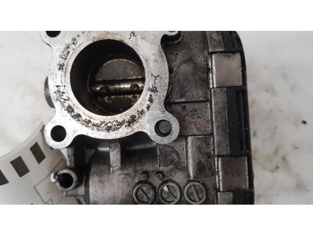 Дроссельная заслонка