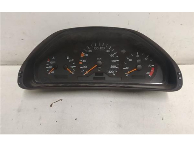 Панель приборов 2105400247, 2105400247   Mercedes-Benz E AMG W210       