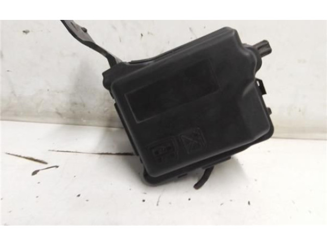 Блок предохранителей  9671924480, 9671924480   Peugeot 2008 I    