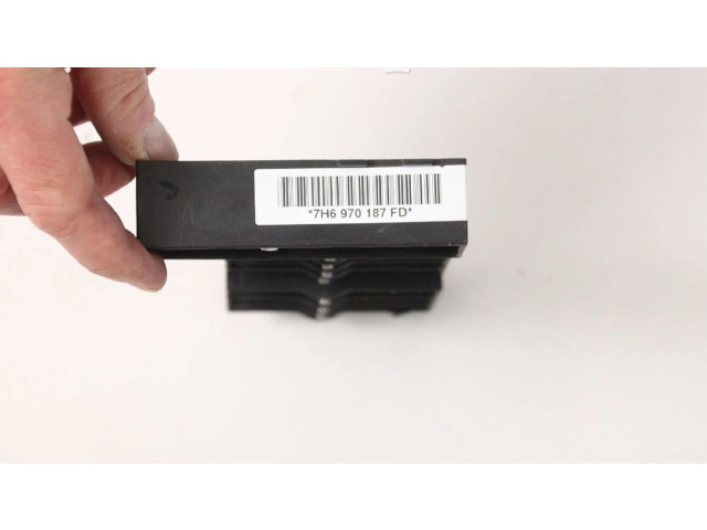 Pojistková skříňka 7H6970187FD, 7H6970187FD Volkswagen Transporter - Caravelle T5 2007