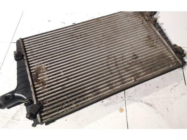 Интеркулер     Audi A6 S6 C5 4B 