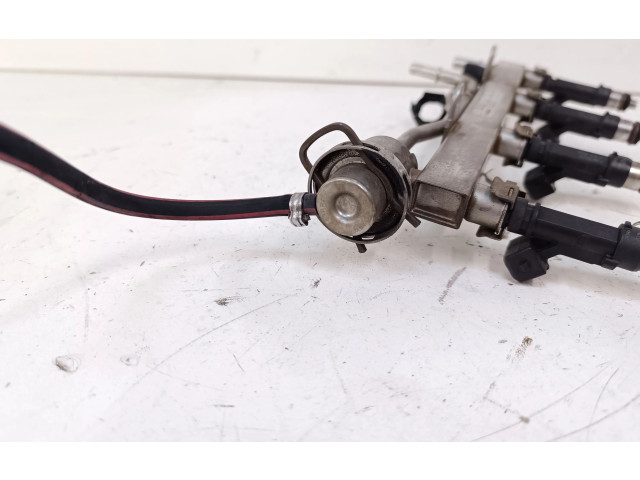 Комплект форсунок 55577580, 0280151267 Opel Meriva B