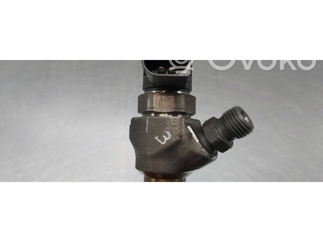 Vstřikovač 04L130277AC, 0445110469 Skoda Octavia Mk3 (5E) CRM