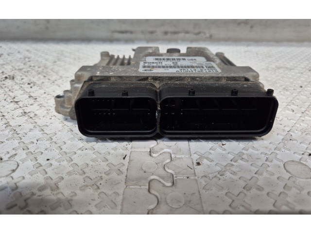 Блок управления двигателя 3911327485   KIA Carens II
