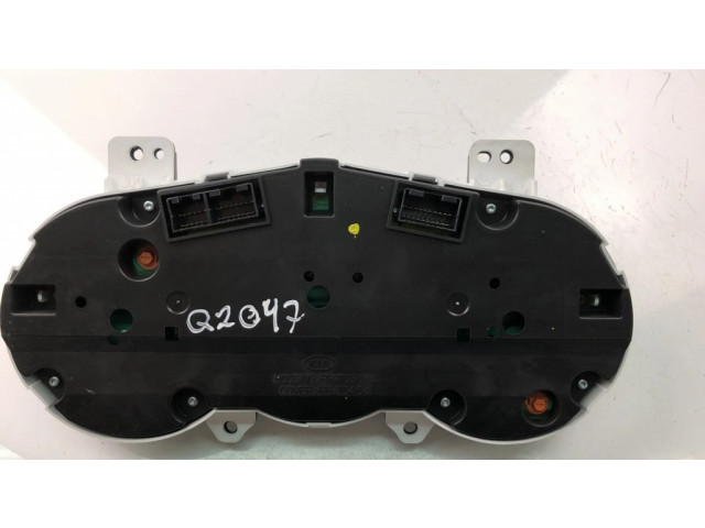 Přístrojová deska  KIA Venga 2011 940041P430  