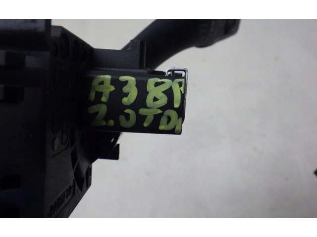 Ручка стеклоочистителей Audi A3 S3 8P