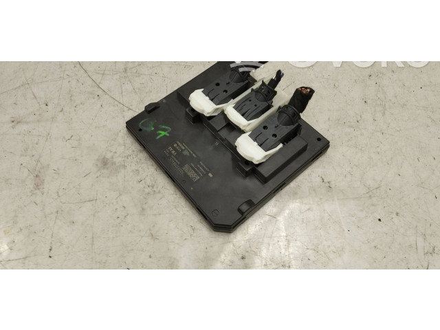 Комфортный модуль 5q0937084ce Skoda Octavia Mk3 (5E)