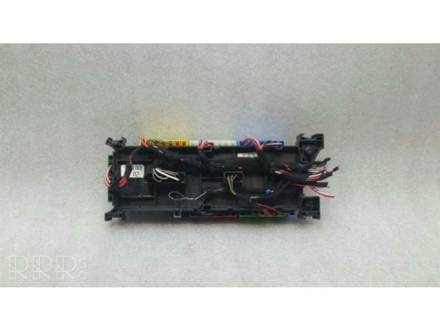 Pojistková skříňka A1669063901 Mercedes-Benz ML W166 2013