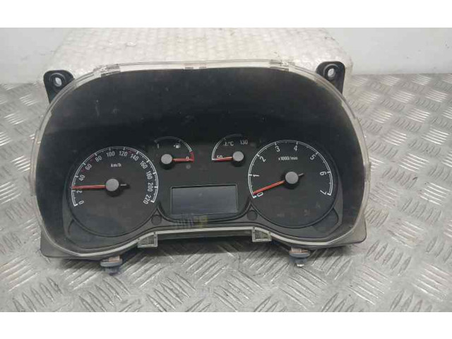 Панель приборов 51924305   Opel Combo D       