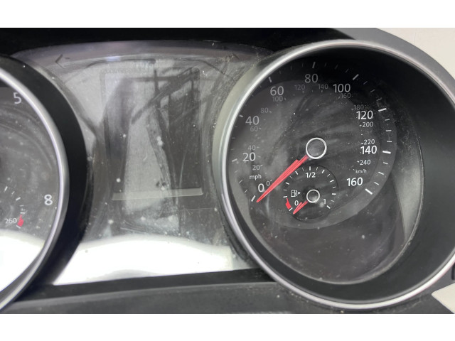 Přístrojová deska  Volkswagen PASSAT B8 USA 2018 561920981B  