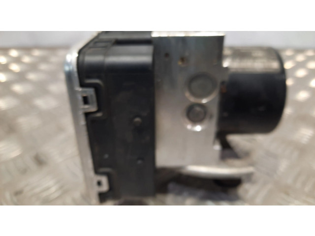 Jednotka ABS 7P0907379P   Porsche Cayenne (92A) 2011