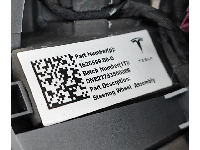 Руль Tesla Model Y 2020 - года 162659900C