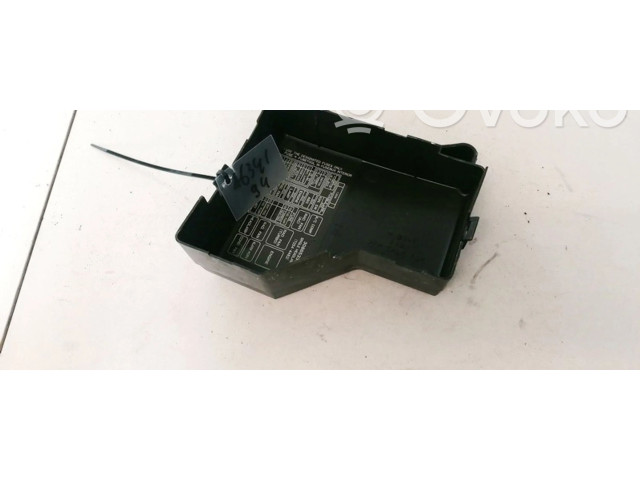   Pojistková skříňka 30865330, 72544482   Volvo S40, V40 1998