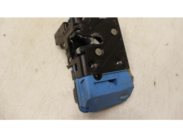 Pojistková skříňka Двигатель центрально замка 30663040   Volvo XC90 2004