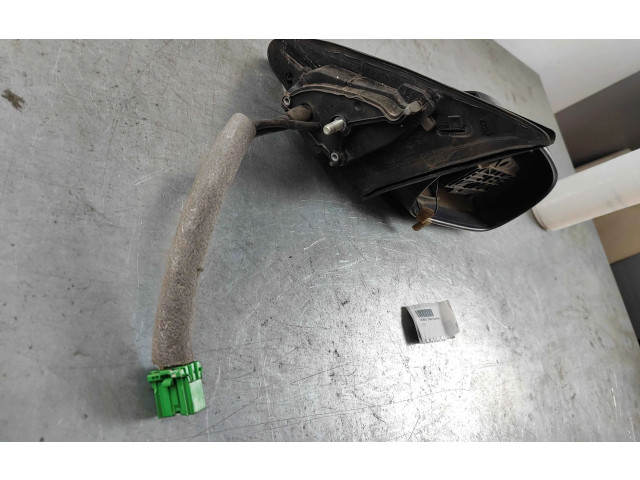 Зеркало электрическое        Volvo V70  2000 - 2004 года   