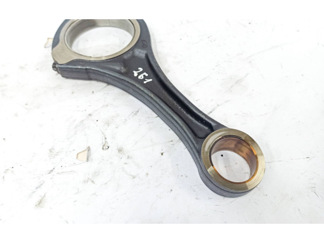 Ojnice Mercedes-Benz R W251