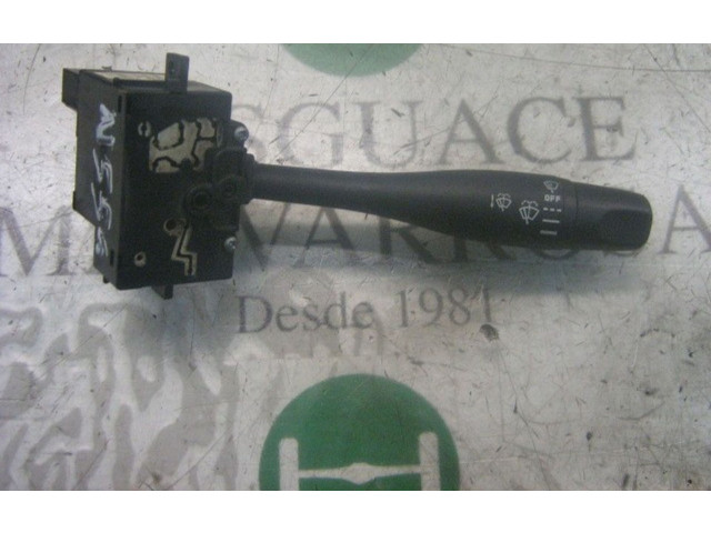 Ручка стеклоочистителей    Nissan Vanette