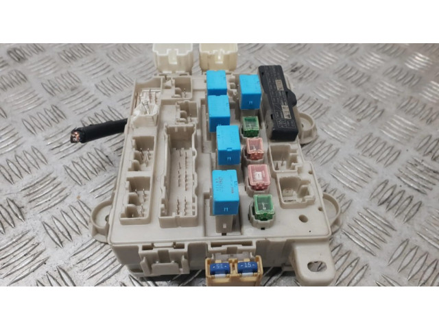 Pojistková skříňka 8922128150 Toyota Previa (XR30, XR40) II 2005