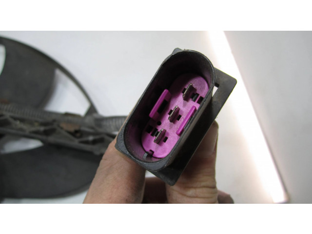 Pojistková skříňka 6Q0121206D Volkswagen Polo IV 9N3 2008