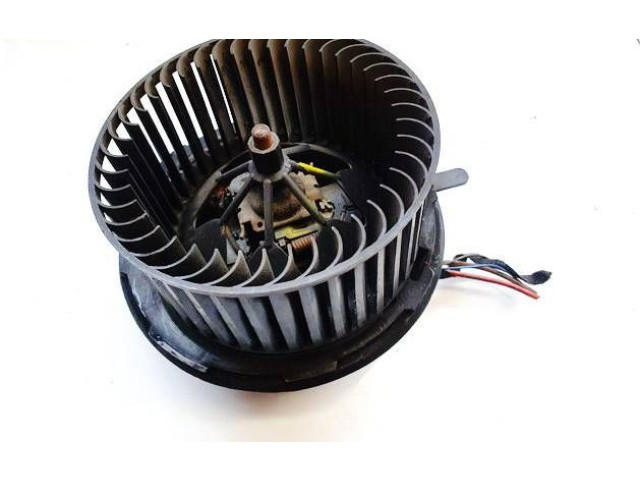 Вентилятор печки    3c1820015l, 3C1820015L   Skoda Yeti (5L)