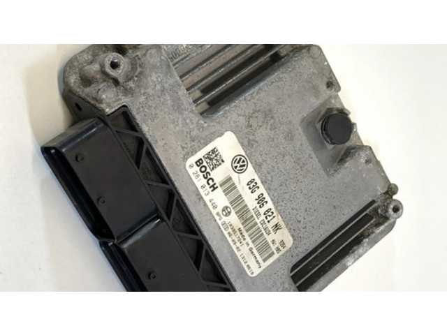 Řídící jednotka 03G906021NK, 0281013440 Volkswagen PASSAT B6 2007