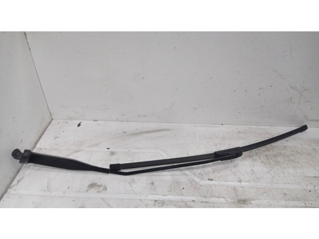 Ножка стеклоочистителей лобового стекла