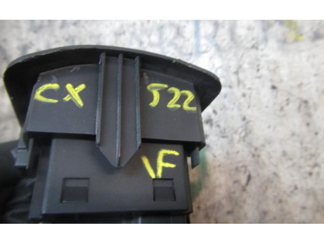 Блок управления Renault Clio III