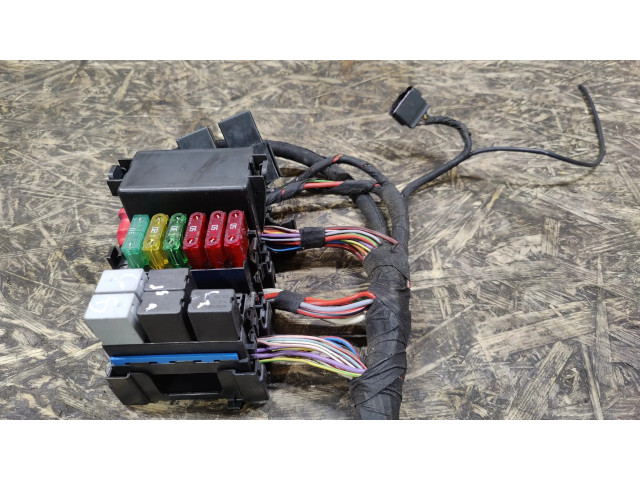 Блок предохранителей Maserati Quattroporte