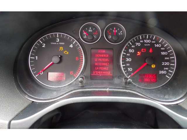 Панель приборов 8P0920931E, 8P0920931E   Audi A3 S3 A3 Sportback 8P       