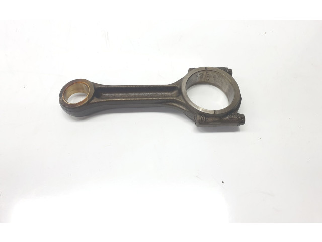 Шатун CRLB 04L105401A, 04L105401A Skoda Superb B8 (3V)