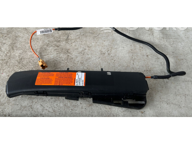 Подушка безопасности в сиденье 8686705   Volvo XC90