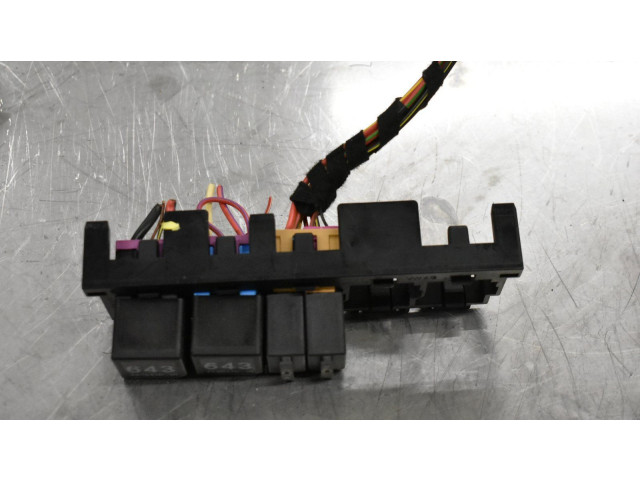 Блок предохранителей 1K0937503   Audi A3 S3 8P    