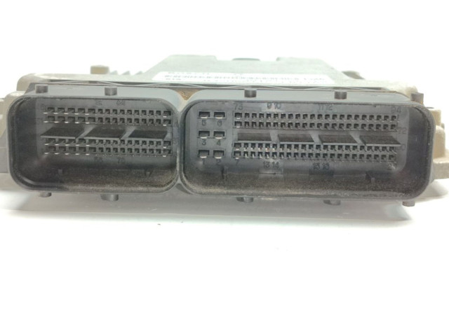 Блок управления двигателя 0281016877   KIA Sorento